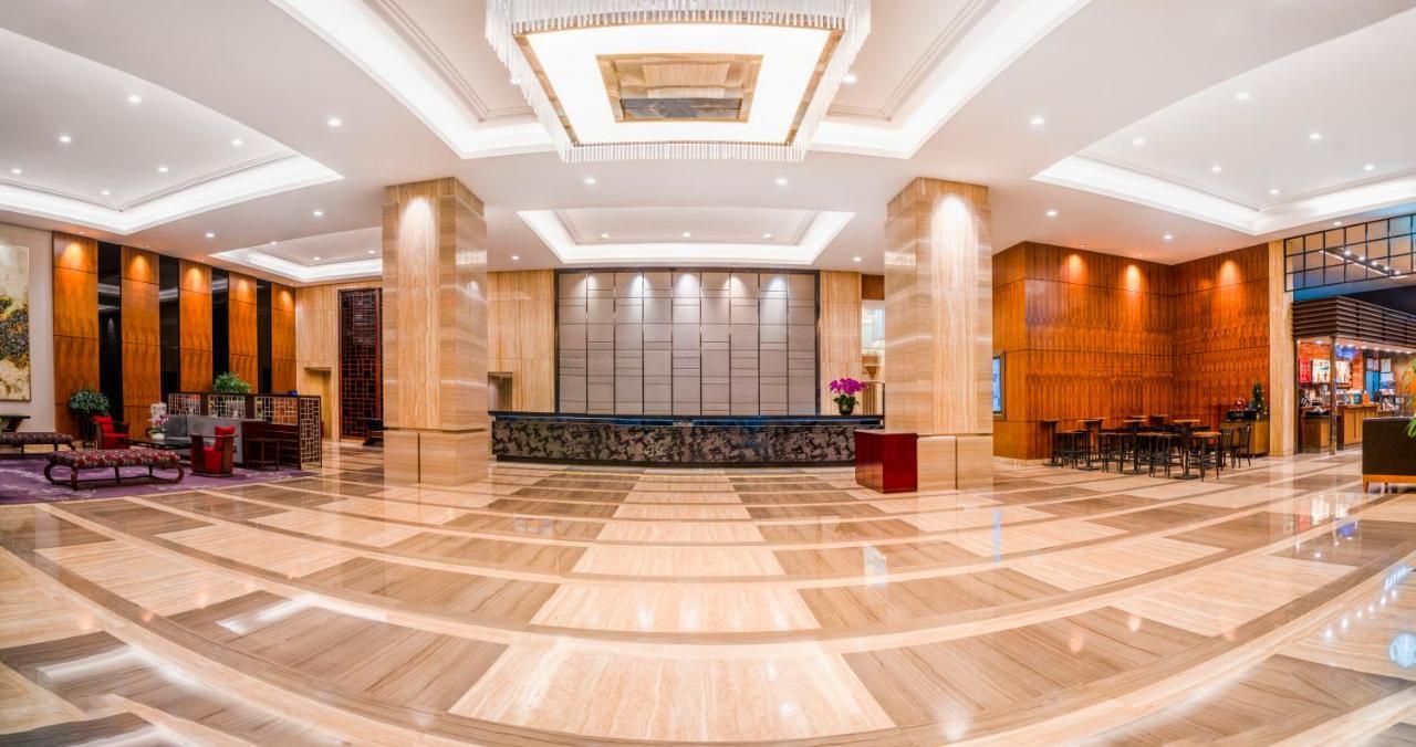 Victoria Hotel Guangzhou Zhujiang New Town Extérieur photo