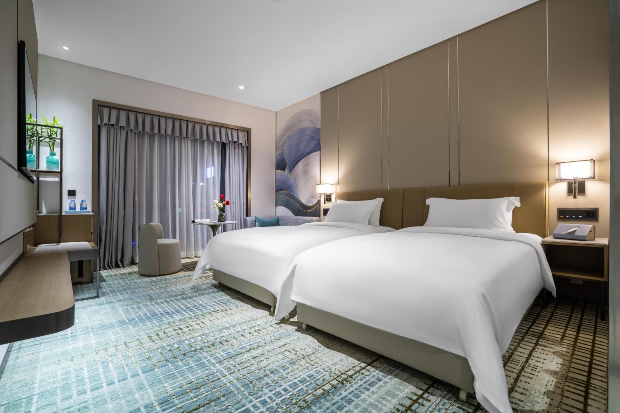 Victoria Hotel Guangzhou Zhujiang New Town Extérieur photo