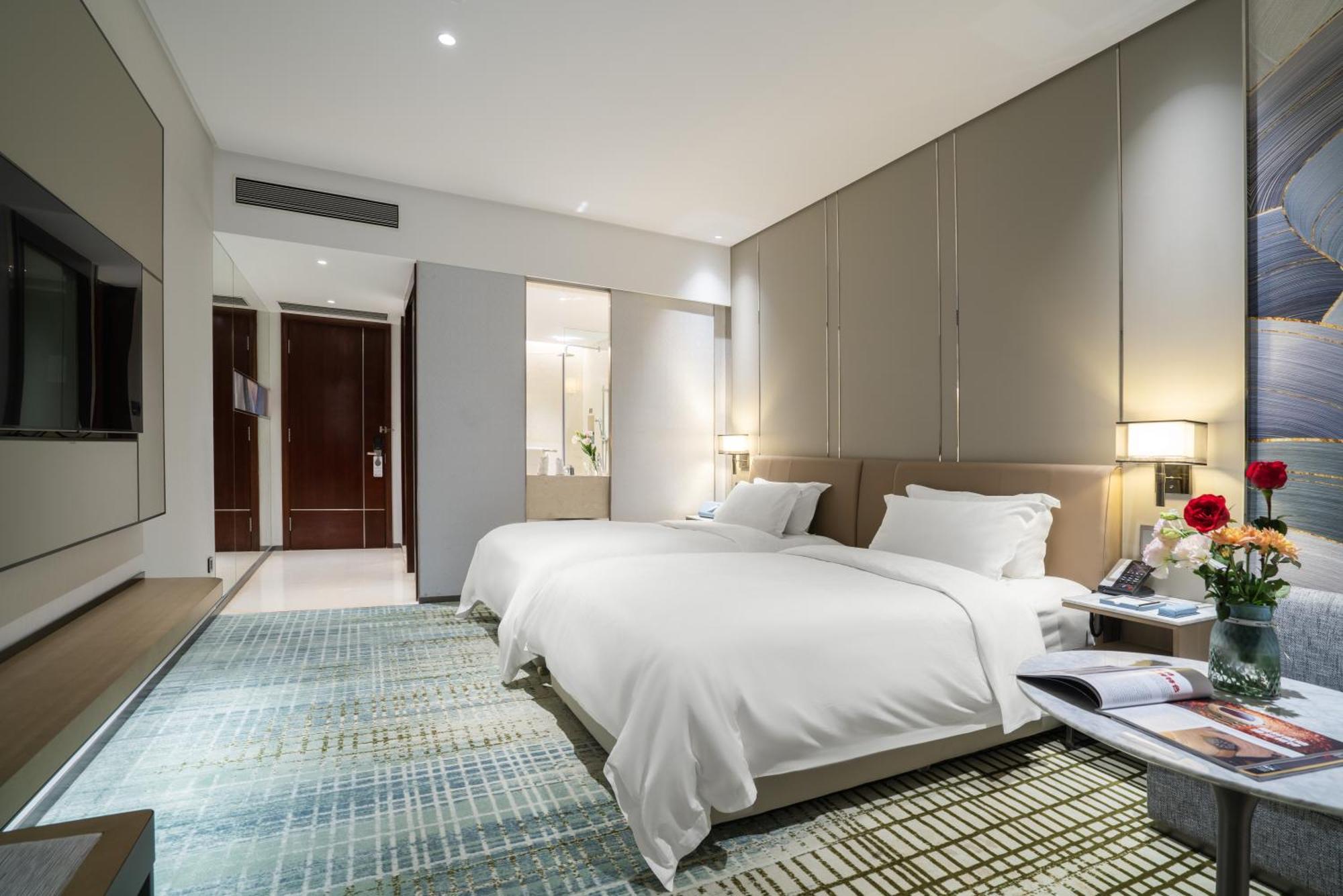 Victoria Hotel Guangzhou Zhujiang New Town Extérieur photo