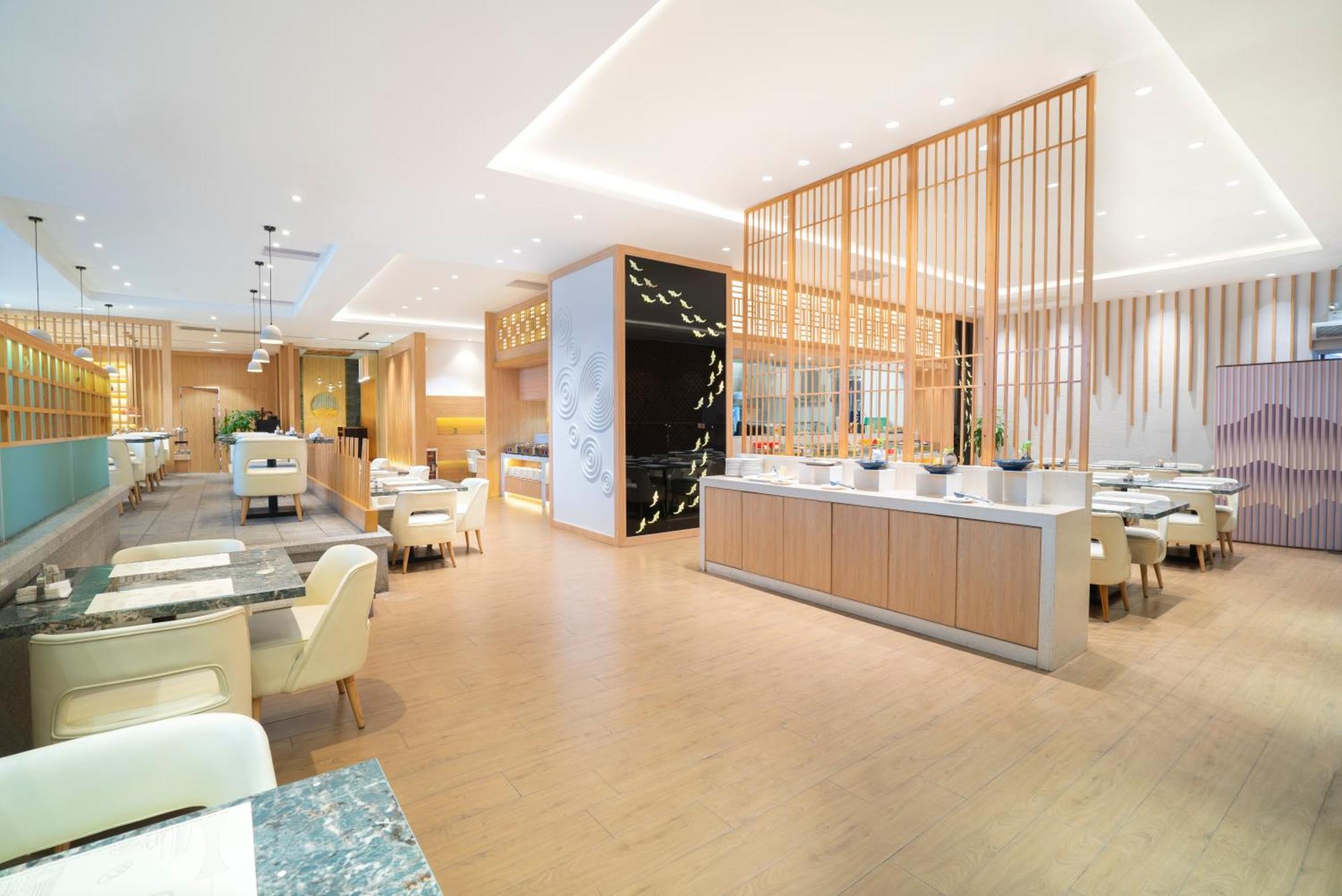 Victoria Hotel Guangzhou Zhujiang New Town Extérieur photo